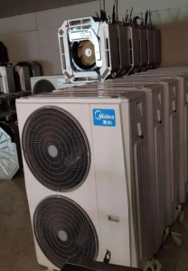 成都專(zhuān)業(yè)回收二手空調(diào)，柜掛機(jī)，風(fēng)管機(jī)，學(xué)校中央空調(diào)